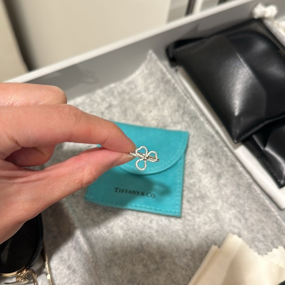 Tiffany & Co Open Paper Flower Platinum Ring Size5 - Picture 6 of 6